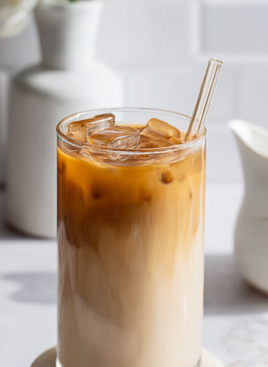 Iced Vanilla Latte at Home