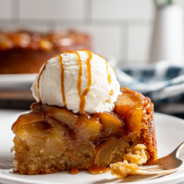 Caramel Apple Upside Down Cake