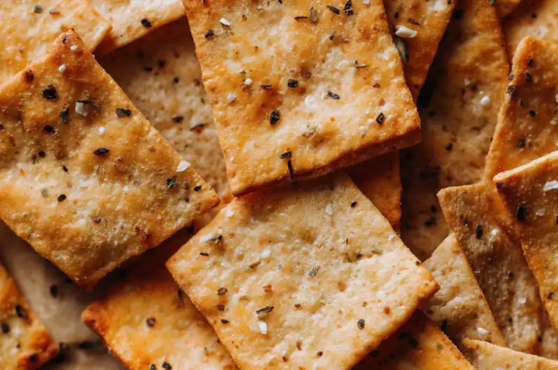 Discard Crackers Sourdough