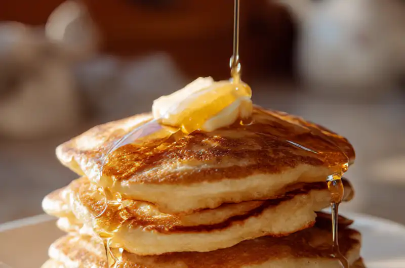 Sourdough Discard Pancakes - Fluffy, Zero-Waste Breakfast in 15 Minutes