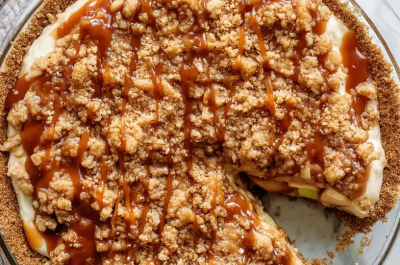 Caramel Apple Cheesecake Pie